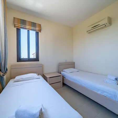 Kyklades Maisonette For 6 People Casa vacanze *