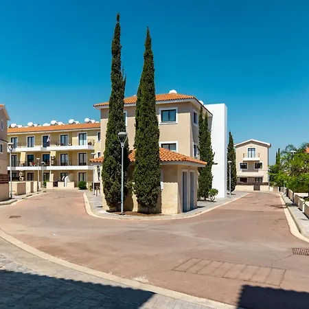 Kyklades Maisonette For 6 People Protaras